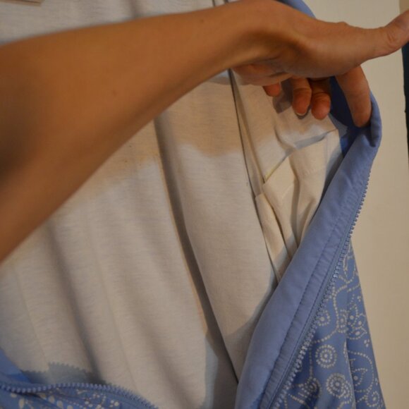 KAELIN Long Sleeves Blue White Prints Jacket Front Zip Pockets Inner Lining M - Picture 4 of 7